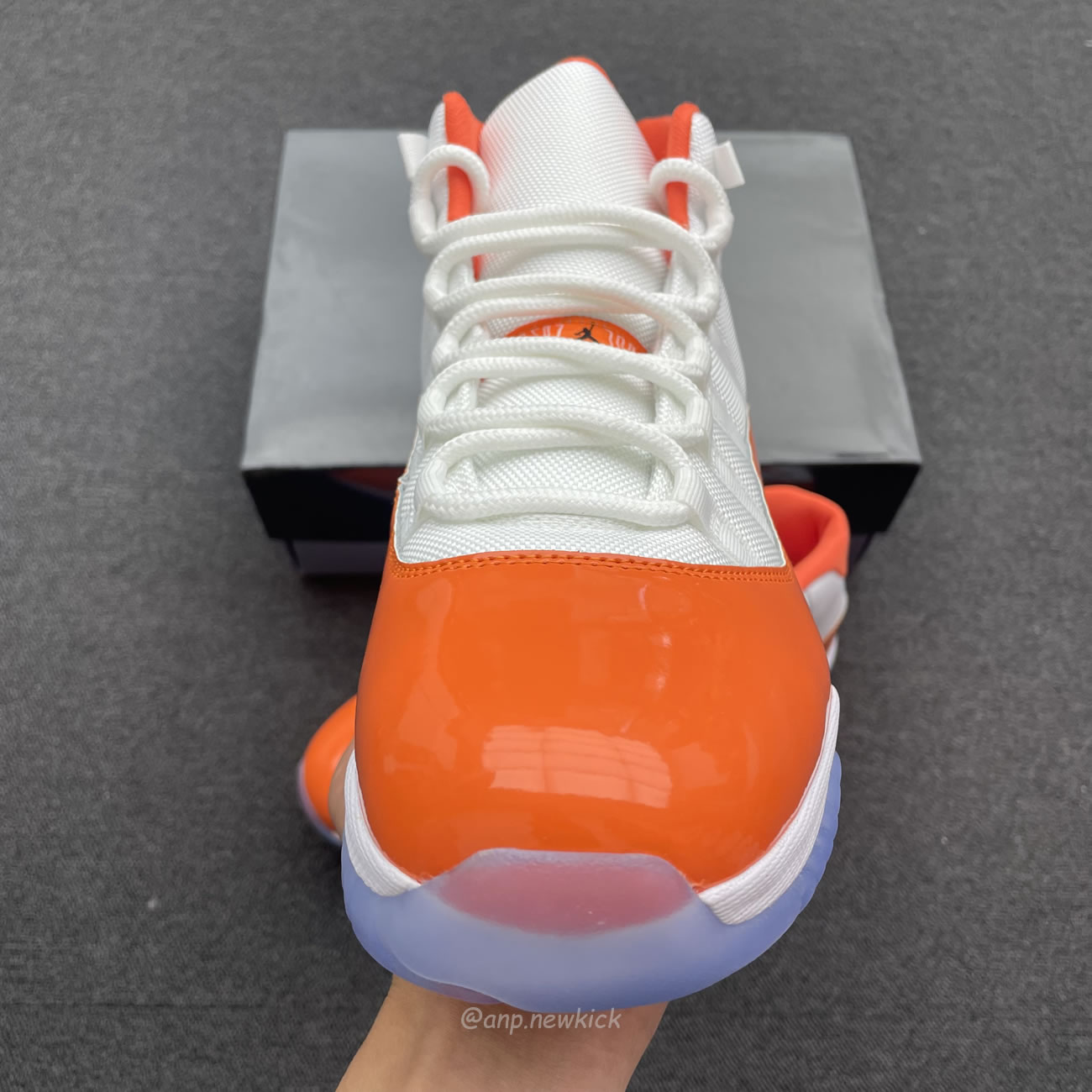 Air Jordan 11 Florida Gators White Orange (3) - newkick.cc